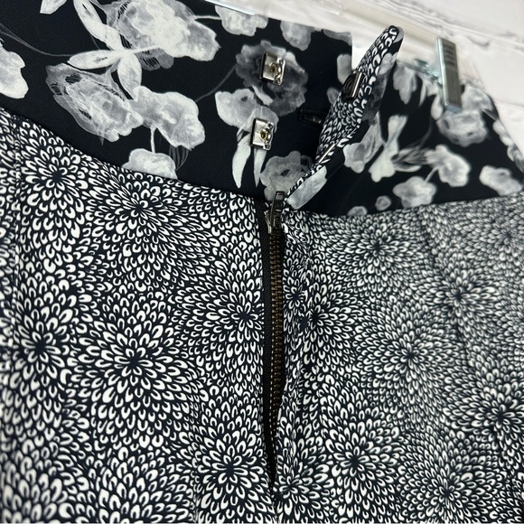 Lululemon Departure Joggers Trousers Pants Size 6 Black Floral Athletic Office - Picture 7 of 12